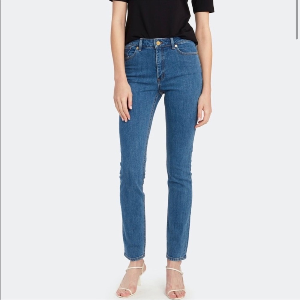 StyleIN NWT Katie jeans MSRP $199 classic skinny high rise